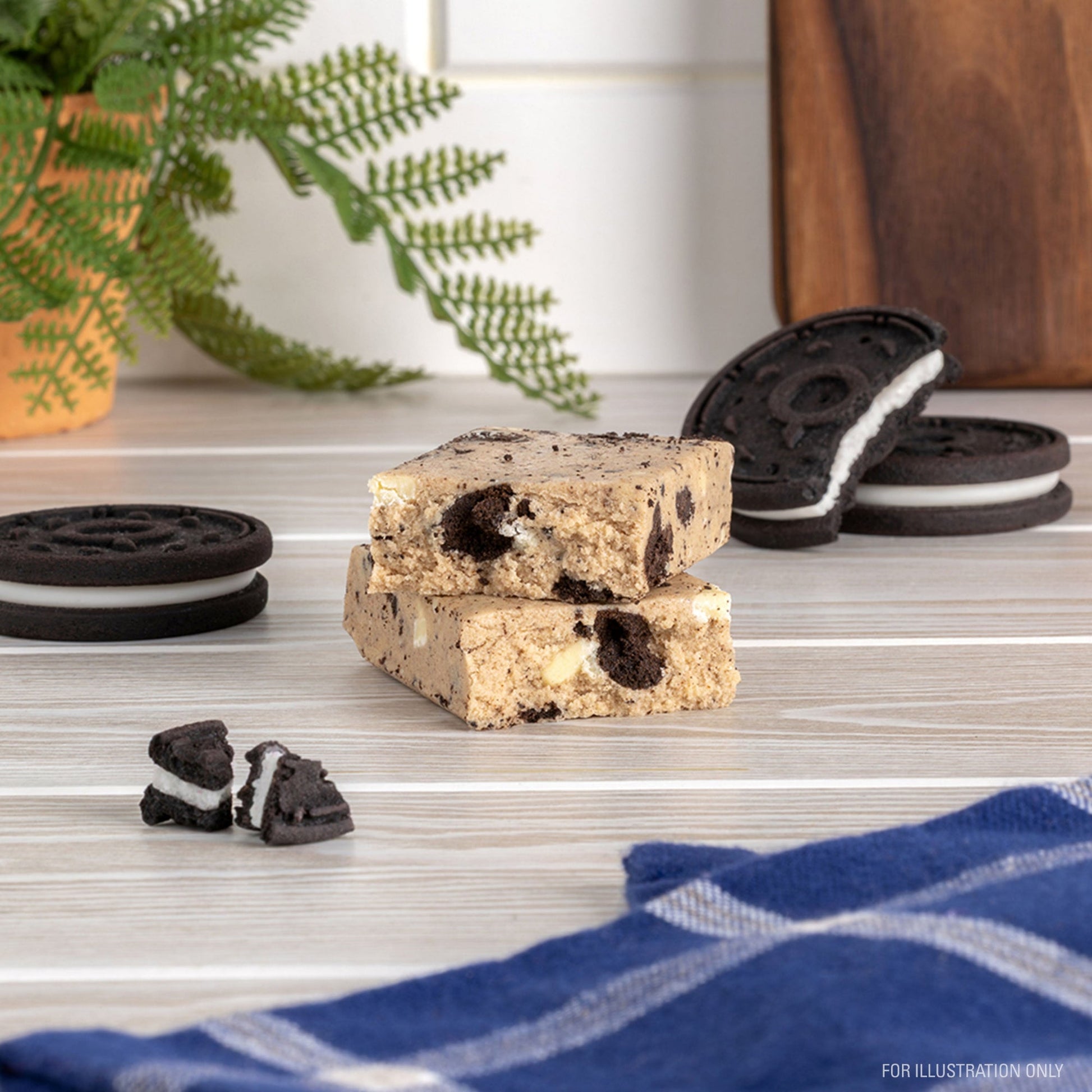 cookies-and-cream-protein-bars-s2 15807_QN_USA_ProteinBar_CAC_InterimAssetUpdate_Digital_Tabletop1.jpg