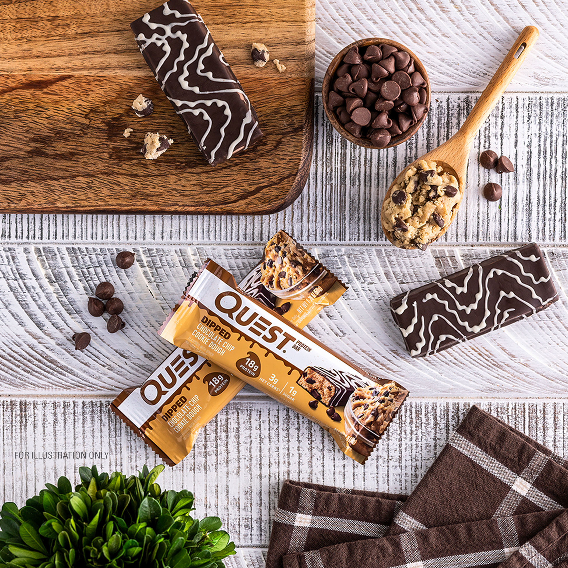 dipped-chocolate-chip-cookie-dough-protein-bar-n2 qst-012268_dipped-chocolate-chip-cookie-dough-protein-bar_7.png